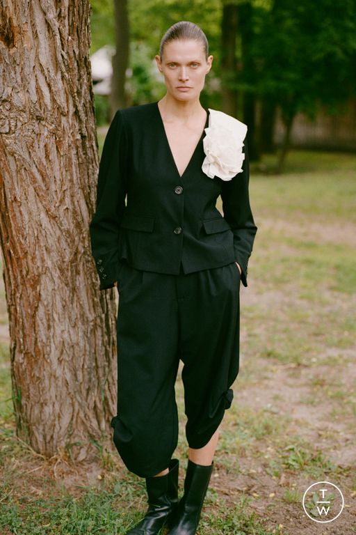 RS26 Sea New York Look 15