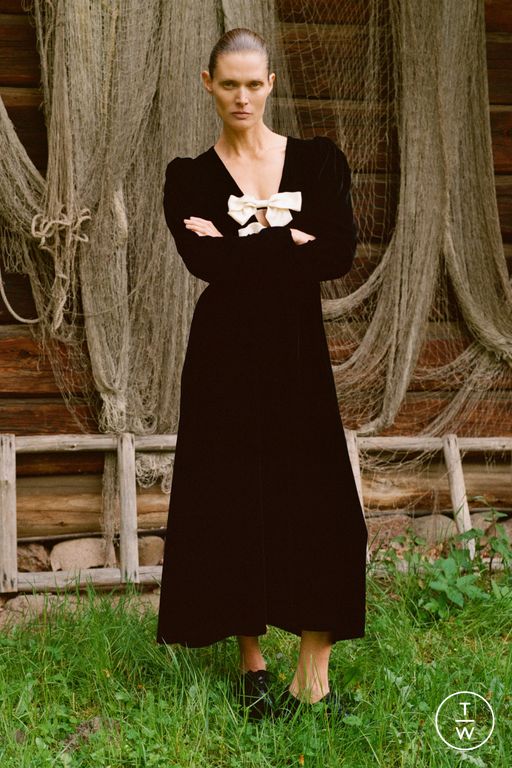 RS26 Sea New York Look 20