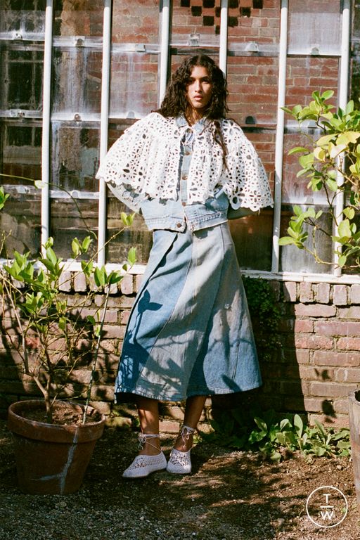 SS25 Sea New York Look 3