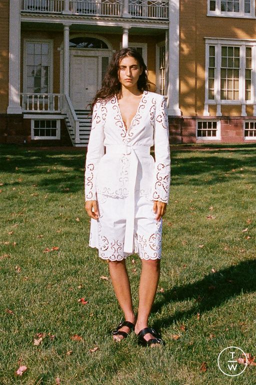 SS25 Sea New York Look 14