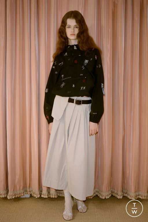 SS26 Sea New York Look 4