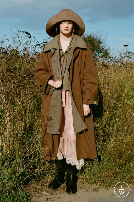 SS26 Sea New York Look 8