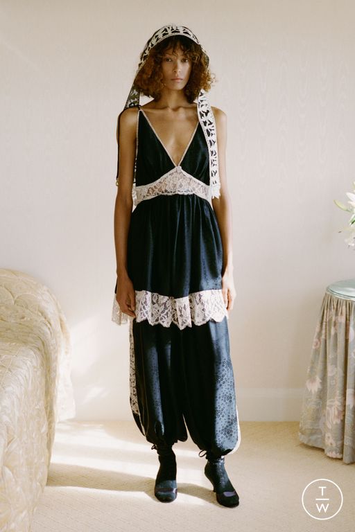 SS26 Sea New York Look 31