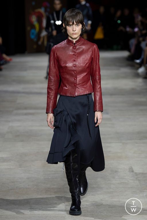 FW25 Shiatzy Chen Look 8