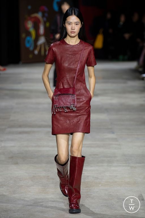 FW25 Shiatzy Chen Look 42
