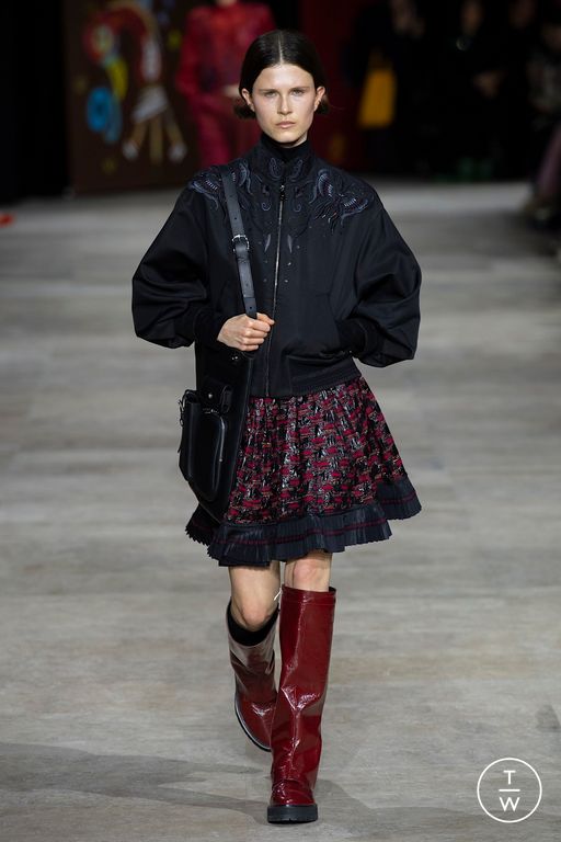 FW25 Shiatzy Chen Look 44