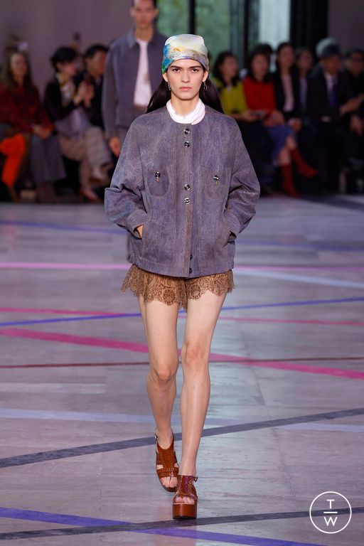 SS26 Shiatzy Chen Look 12