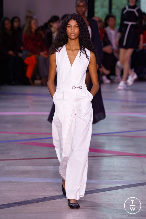 SS26 Shiatzy Chen Look 25