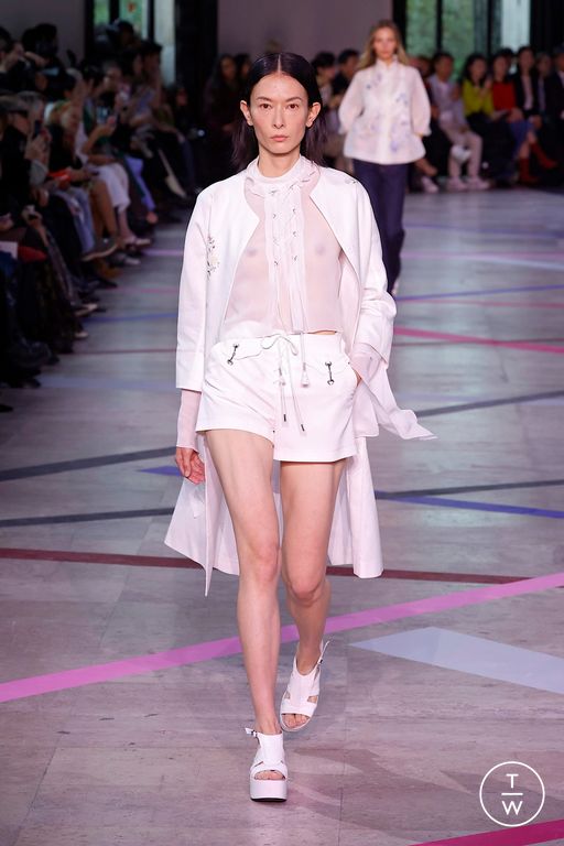 SS26 Shiatzy Chen Look 34