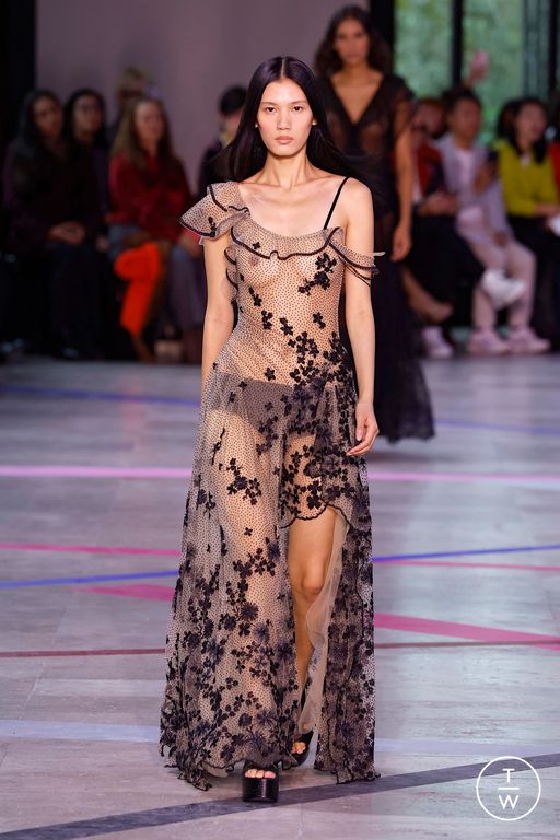 SS26 Shiatzy Chen Look 57