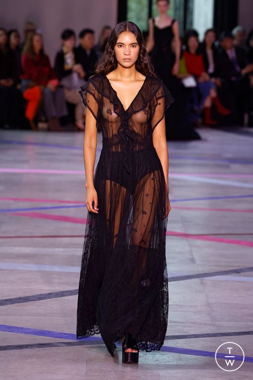 SS26 Shiatzy Chen Look 58