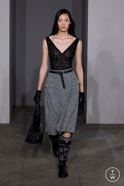 FW25 Simkhai Look 15