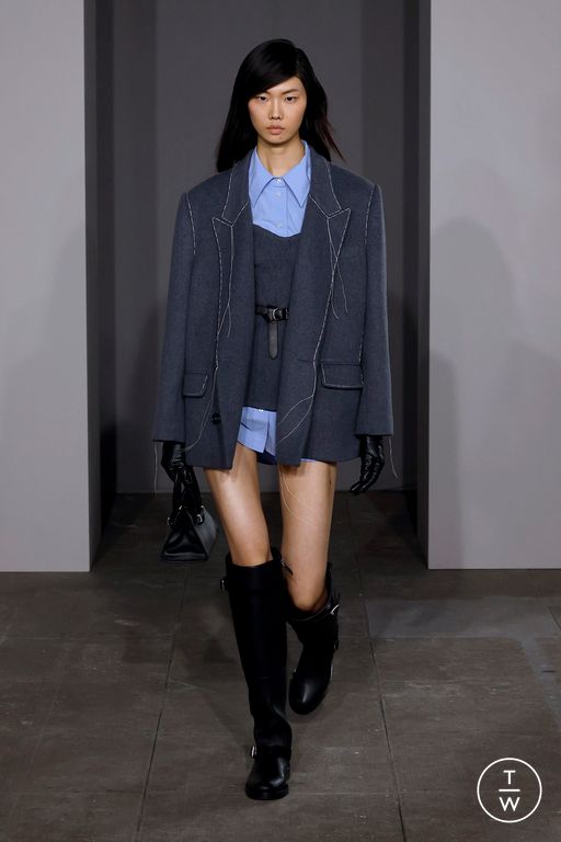 FW25 Simkhai Look 18