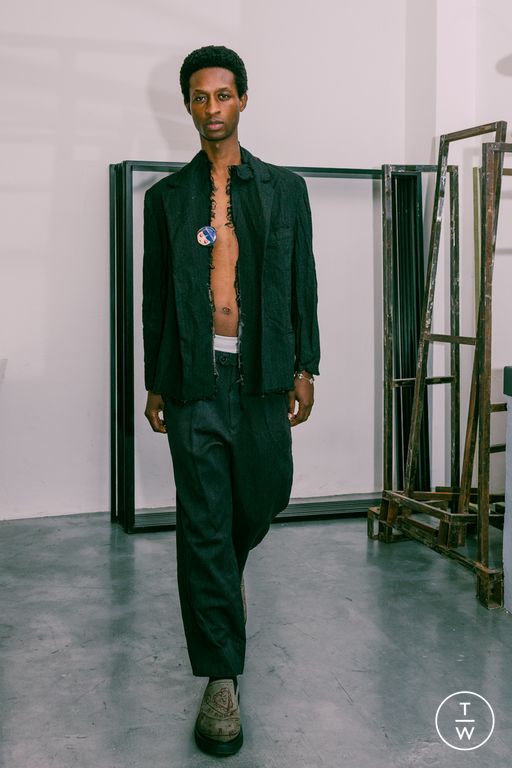 FW26 Simon Cracker Look 29