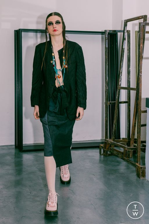 FW26 Simon Cracker Look 46