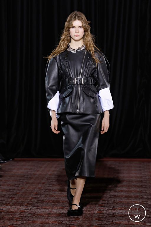 FW25 Simone Rocha Look 1