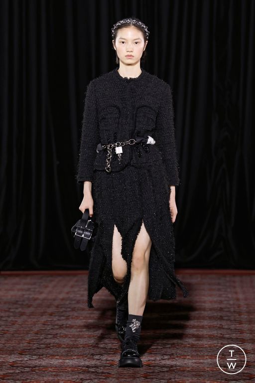 FW25 Simone Rocha Look 3