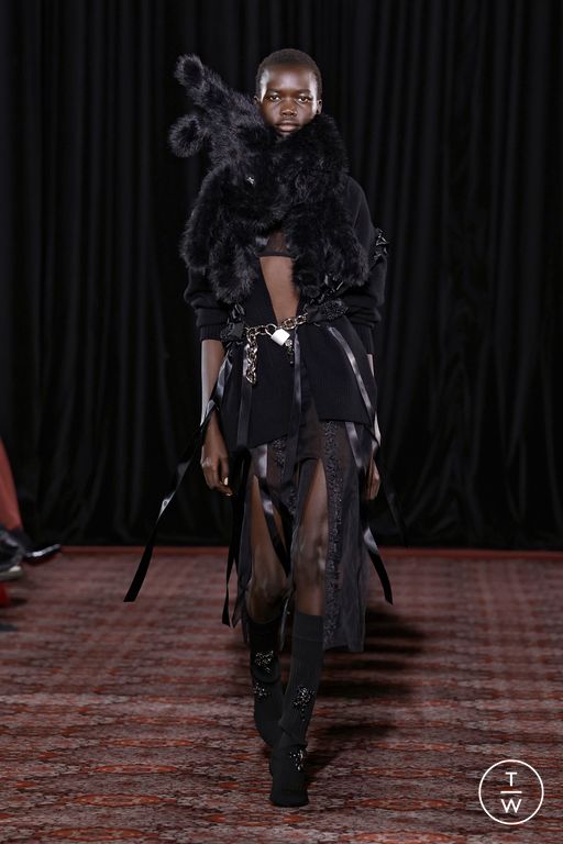 FW25 Simone Rocha Look 27