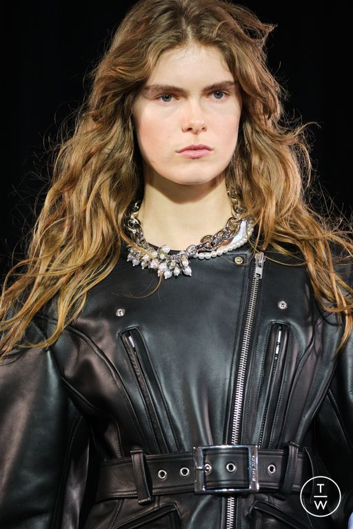 FW25 Simone Rocha Look 2