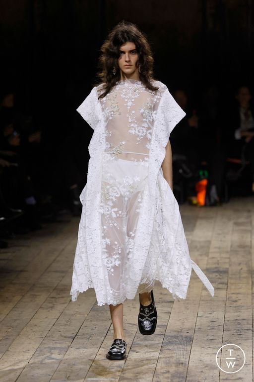 FW26 Simone Rocha Look 1