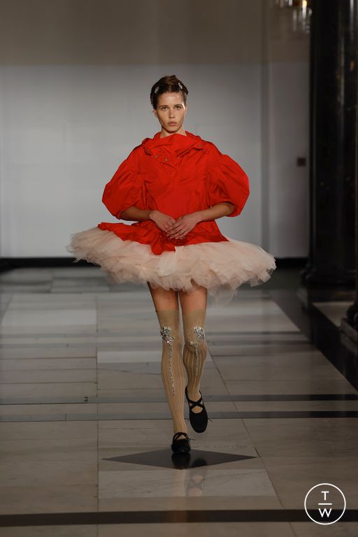 Spring-Summer 2025 Simone Rocha Look 8