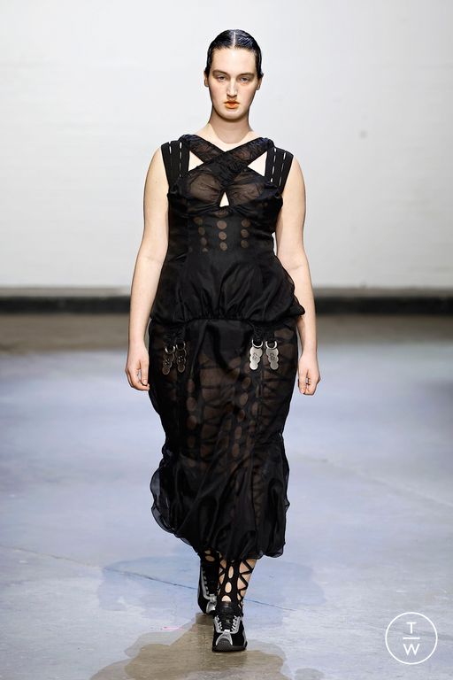 FW25 Sinéad O'Dwyer Look 23
