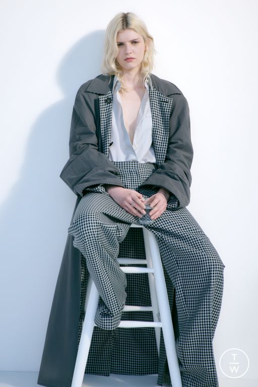 Resort 2025 Stella McCartney Look 18