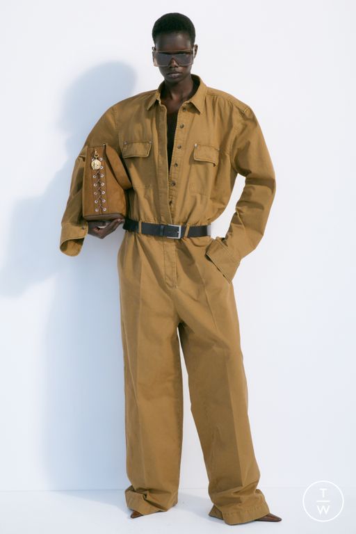 Resort 2025 Stella McCartney Look 19