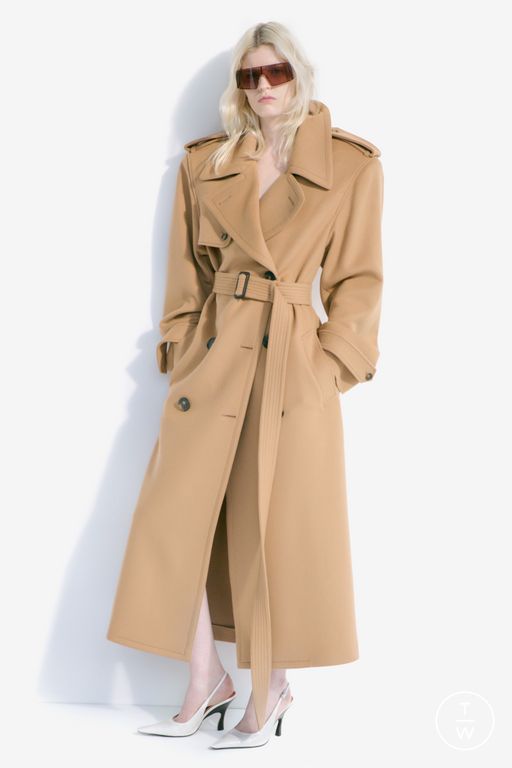 Resort 2025 Stella McCartney Look 44