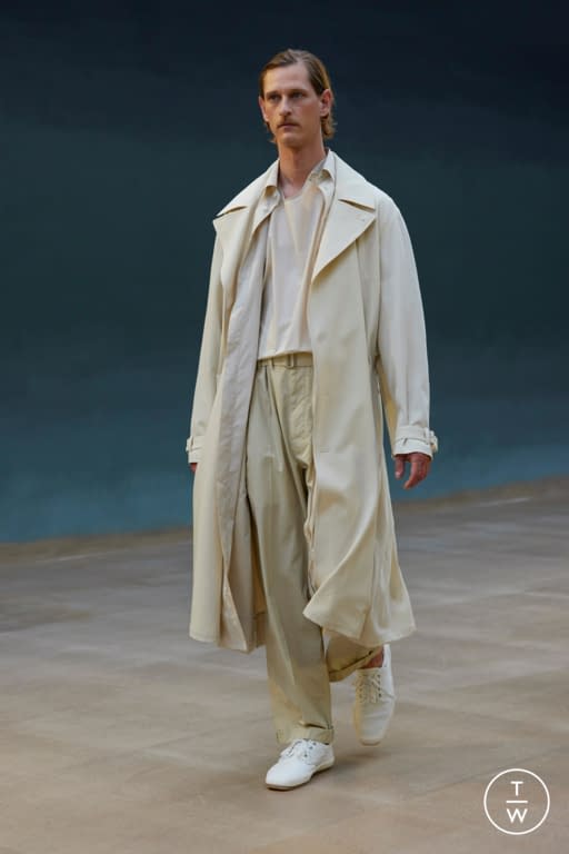 SS22 Lemaire Look 3