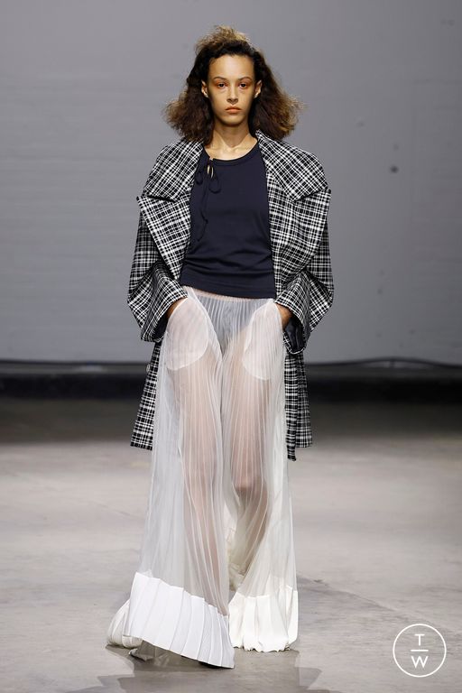 FW25 S.S.Daley Look 11