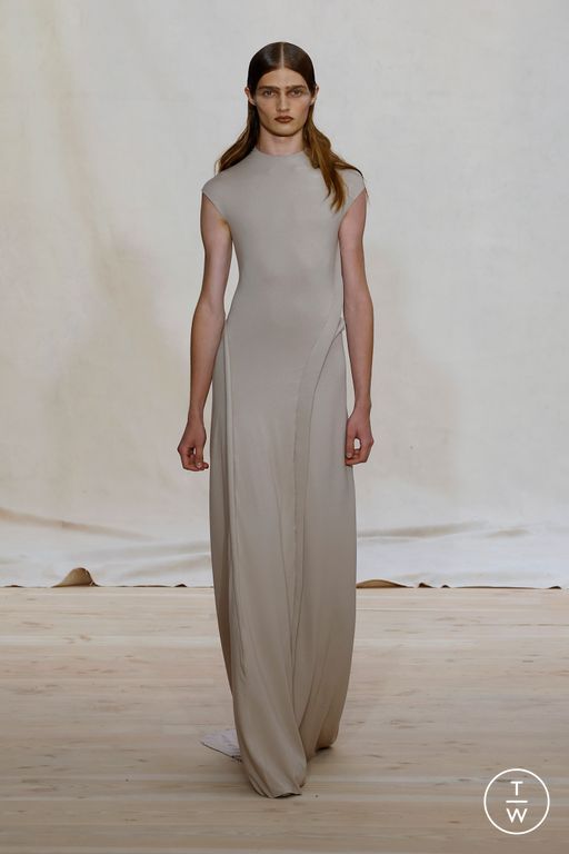 SS25 Standing Ground Look 7