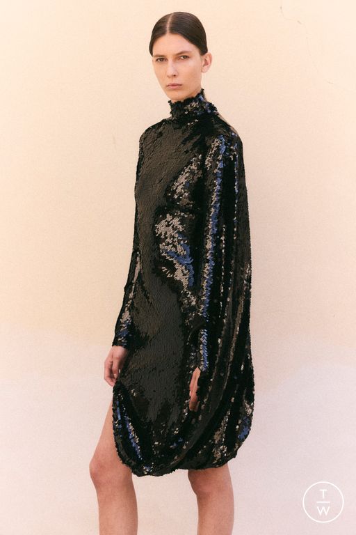 RS 26 Stella McCartney Look 34