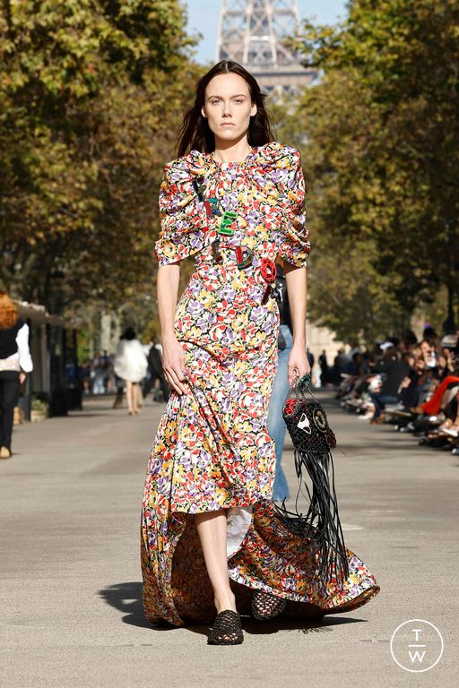 Stella McCartney SS23 womenswear #56 - Tagwalk: The Fashion Search Engine