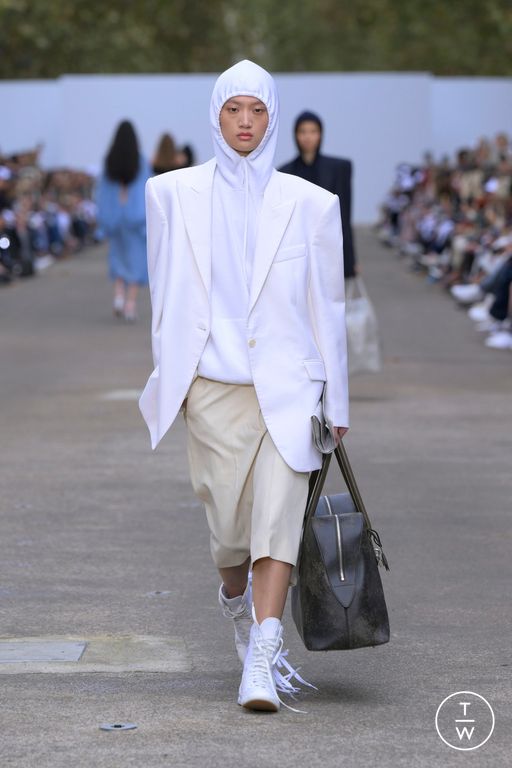 Spring-Summer 2025 Stella McCartney Look 36