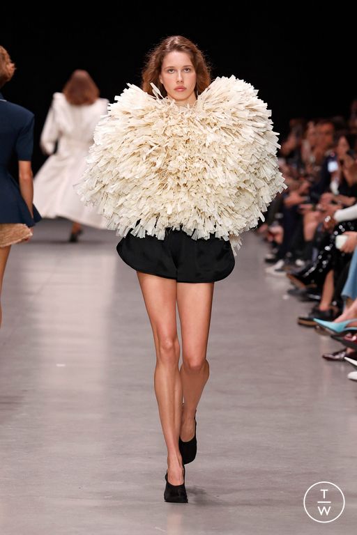 SS26 Stella McCartney Look 35