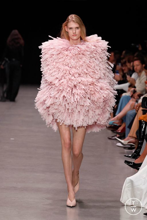 SS26 Stella McCartney Look 38