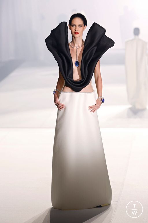 FW24 Stephane Rolland Look 10