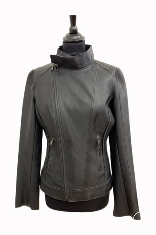SS21 Summer black SE14-152A