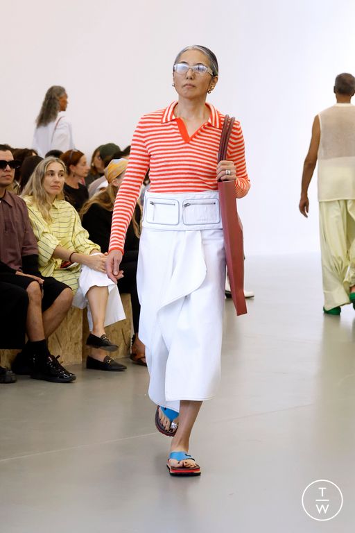 Spring-Summer 2025 Sunnei Look 26