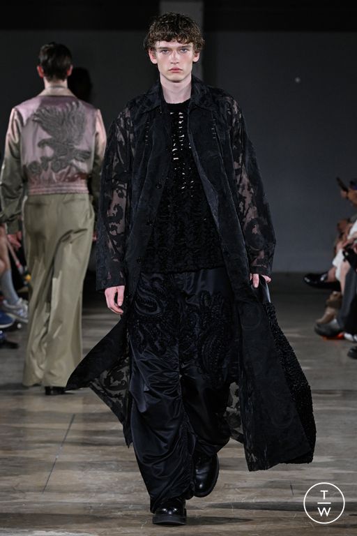 SS 26 TAAKK Look 18