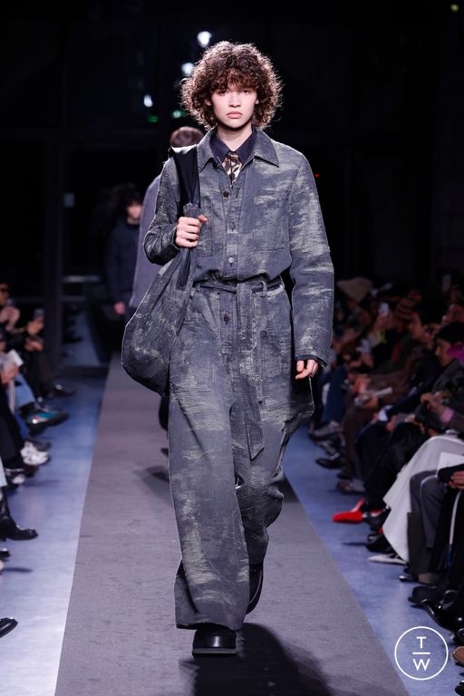 FW25 TAAKK Look 18