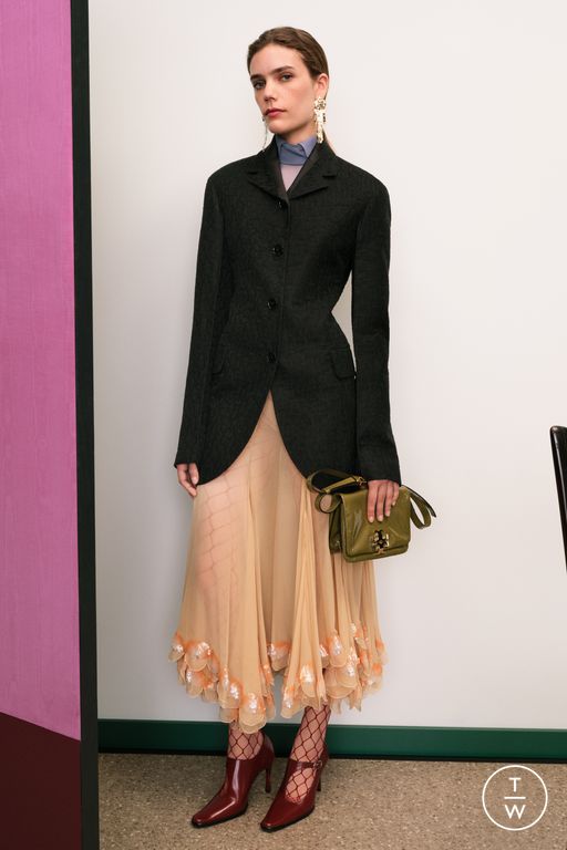 RS 26 Tory Burch Look 6