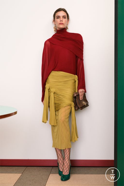 RS 26 Tory Burch Look 9