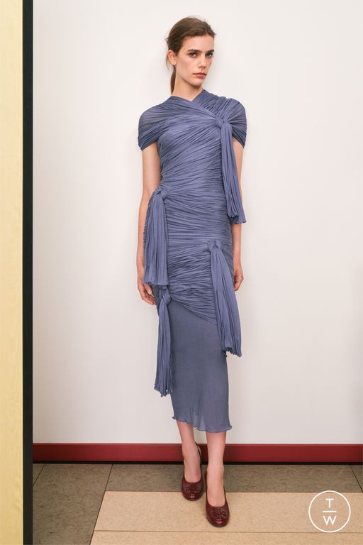 RS 26 Tory Burch Look 11