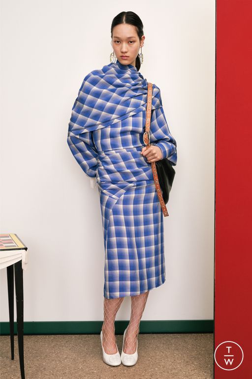 RS 26 Tory Burch Look 15