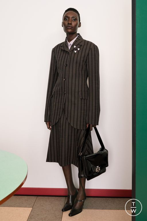 RS26 Tory Burch Look 16