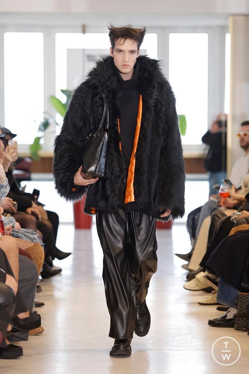 FW26 Tell The Truth Look 21
