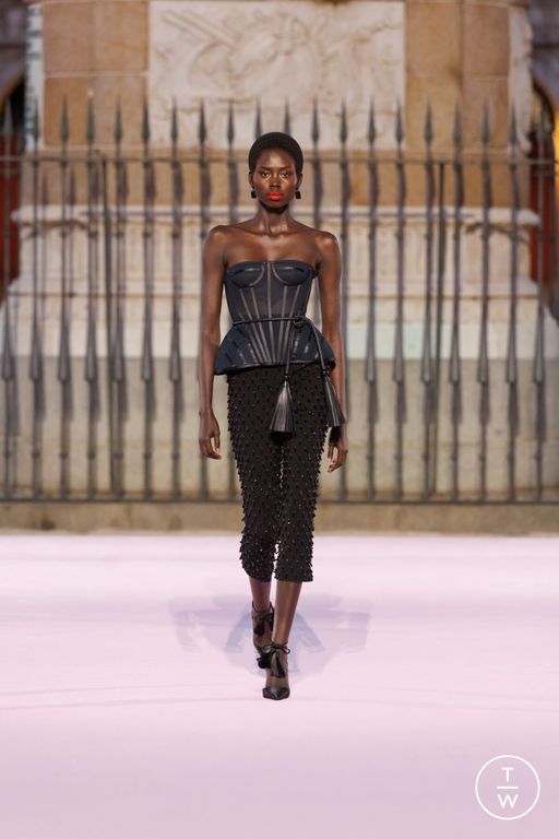 SS26 Carolina Herrera Look 7