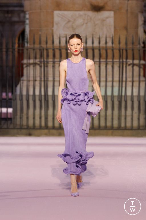 SS26 Carolina Herrera Look 25